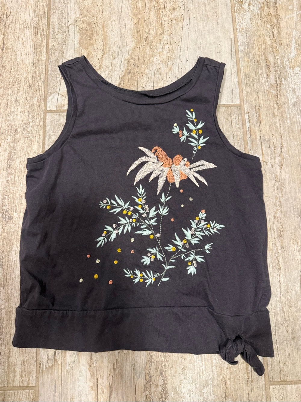GAP Sleeveless Embroidered Floral Tank